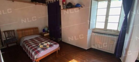 Дом с 8 комнатами в Лорсика, Италия № 154994 7