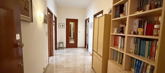 3 rooms Apartment in Bra, Italy No. 257413 3