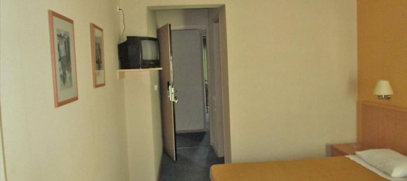 5655m² Townhouse in Athens, Greece No. 7409 10