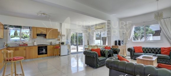 4 Schlafzimmer Villa in Paralimni, Cyprus, Nr. 14590 5