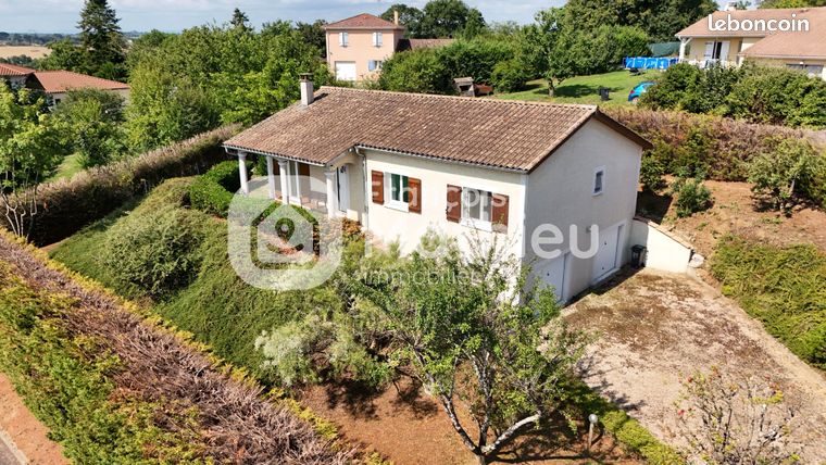 3 bedrooms Villa in Chatillon-sur-Chalaronne, France No. 314651