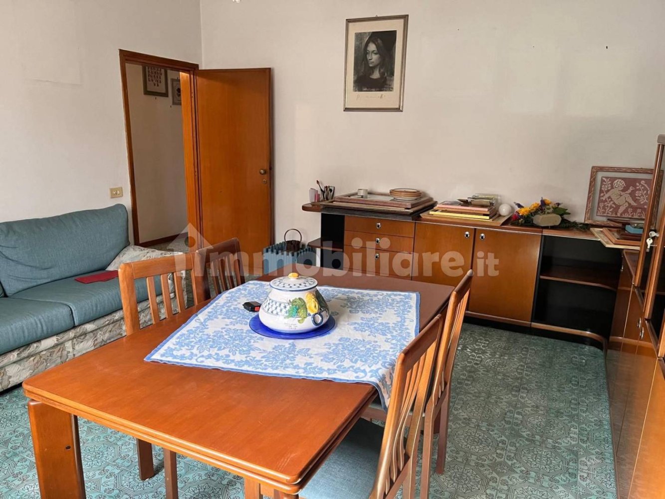 5 bedrooms House in Agliana, Italy No. 351010