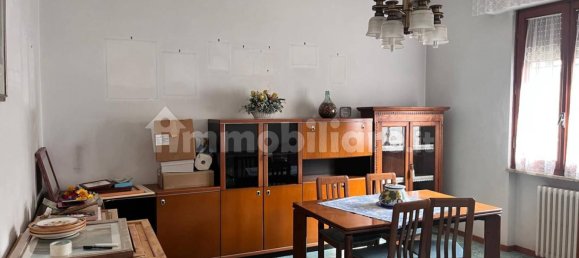 5 bedrooms House in Agliana, Italy No. 351010 2