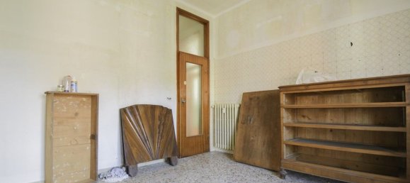 4 rooms Apartment in Modena, Italy No. 140642 8