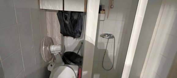 Studio in Clamart, France No. 166427 9