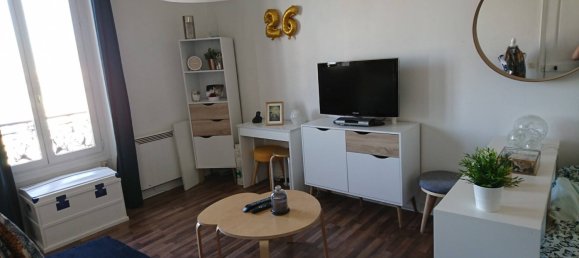 Studio in Clamart, France No. 166427 5