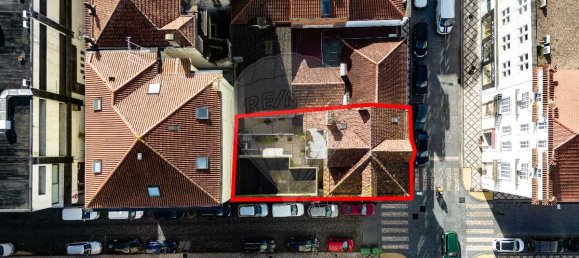 9 bedrooms Building in Coimbra, Portugal No. 74845 12