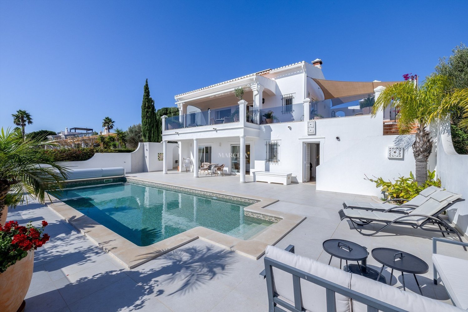 4 bedrooms Villa in Luz, Portugal No. 13858