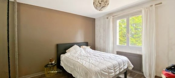 5 bedrooms House in Lons-le-Saunier, France No. 356684 9