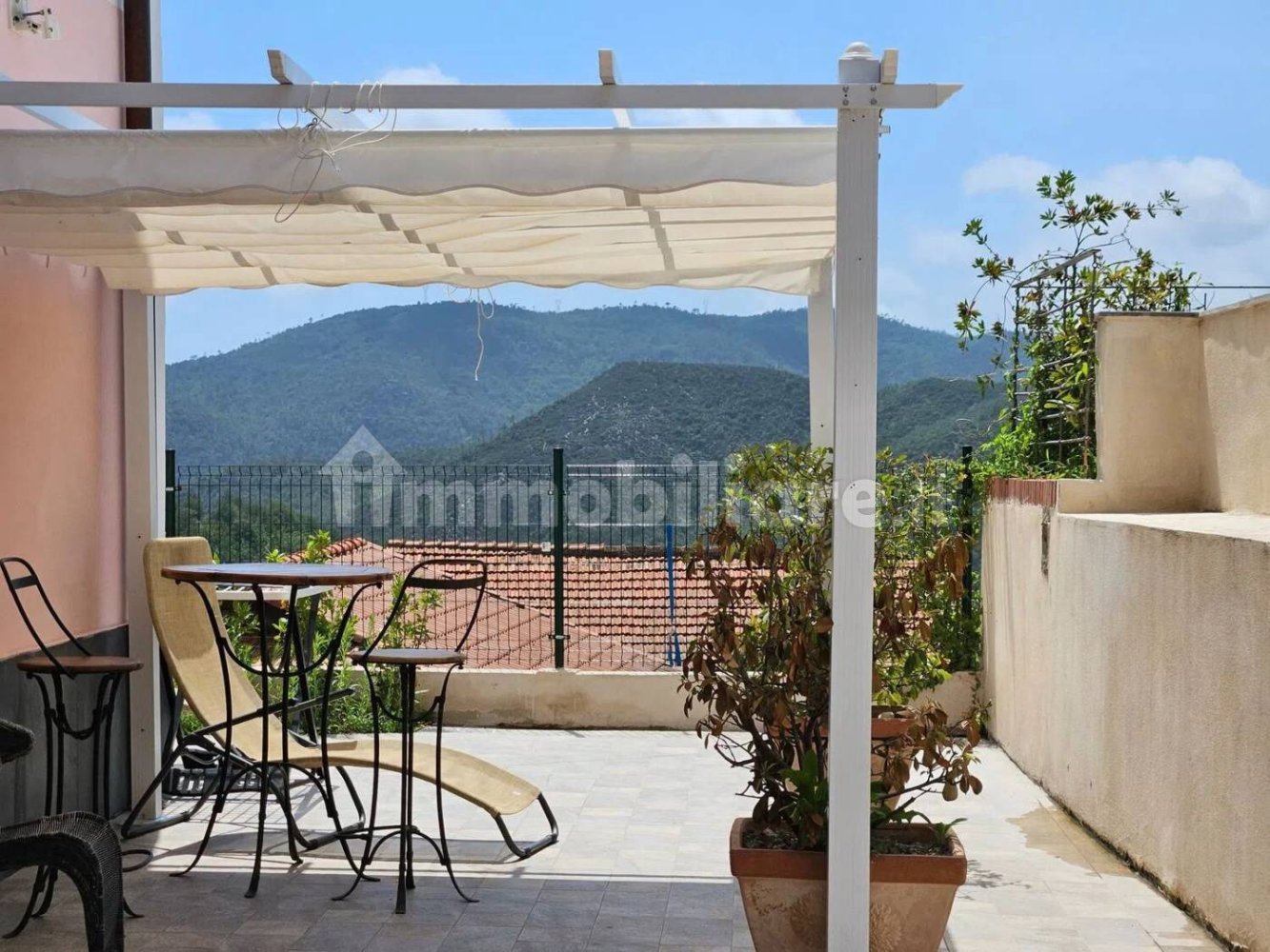 2 bedrooms Apartment in Tovo San Giacomo, Italy No. 272614