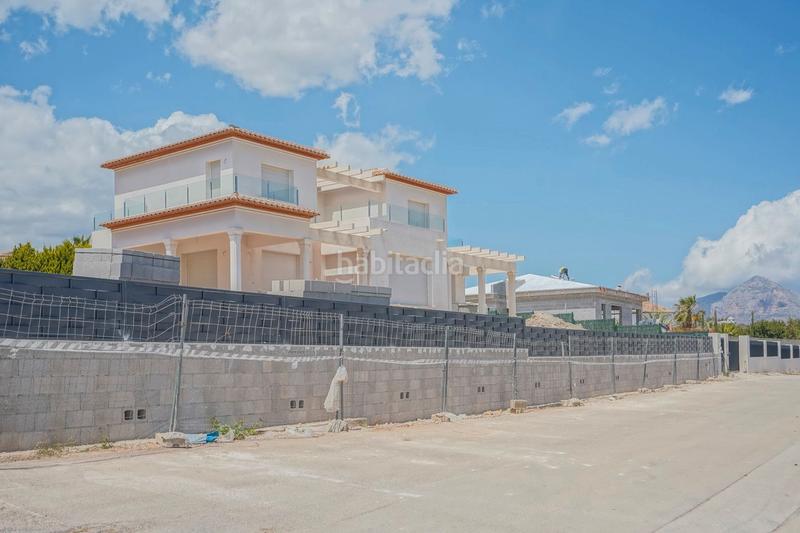 4 Schlafzimmer Villa in Alicante, Spain, Nr. 67179