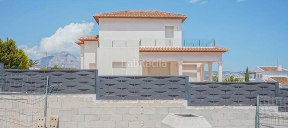 4 Schlafzimmer Villa in Alicante, Spain, Nr. 67179 8