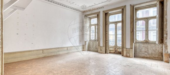 9 bedrooms Building in Porto, Portugal No. 142697 6
