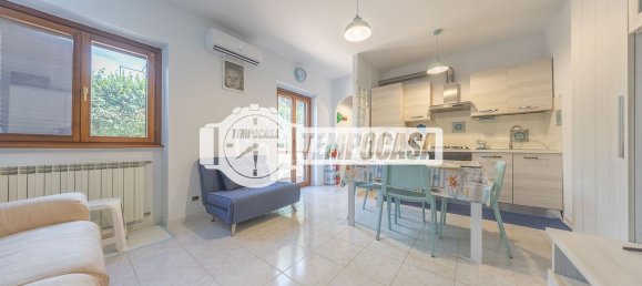 Квартира с 2 комнатами в Черветери, Италия № 279991 12