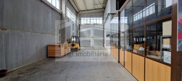 1610m² Warehouse in Loures, Portugal No. 96696 19