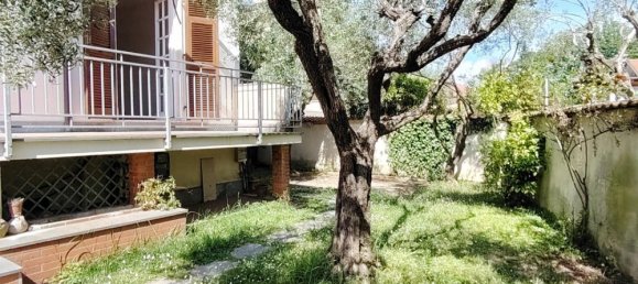 Villa de 8 habitaciónes en Carrara, Italy No. 277874 33