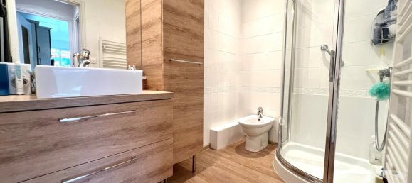 2 bedrooms Apartment in Nice, France No. 186687 8