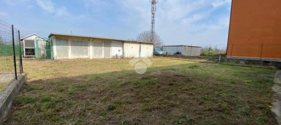 2 bedrooms Villa in Novara, Italy No. 90004 26