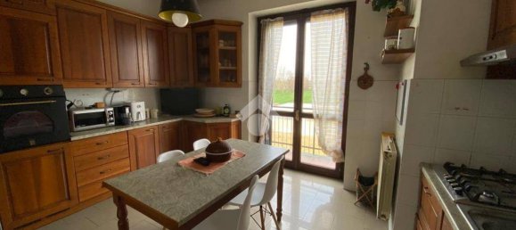 2 bedrooms Villa in Novara, Italy No. 90004 13