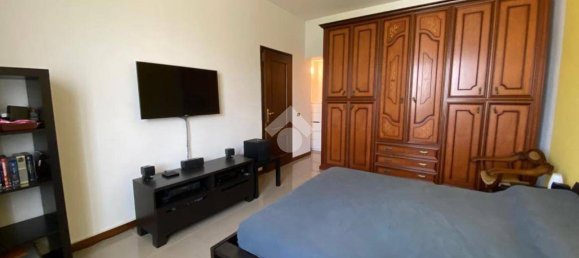 2 bedrooms Villa in Novara, Italy No. 90004 9