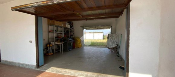 2 bedrooms Villa in Novara, Italy No. 90004 24