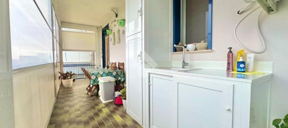 3 bedrooms Apartment in Bari, Italy No. 39605 24