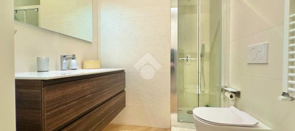 3 bedrooms Apartment in Bari, Italy No. 39605 43