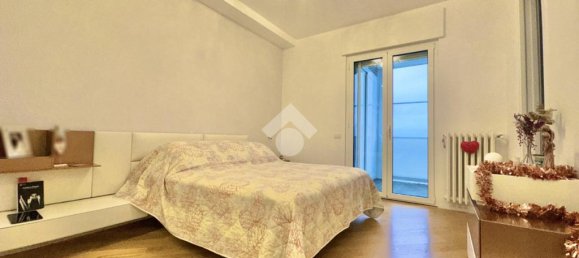 3 bedrooms Apartment in Bari, Italy No. 39605 34