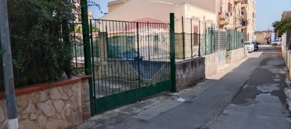 1غرفة عقار تجاري في Palermo, Italy رقم 57499 6