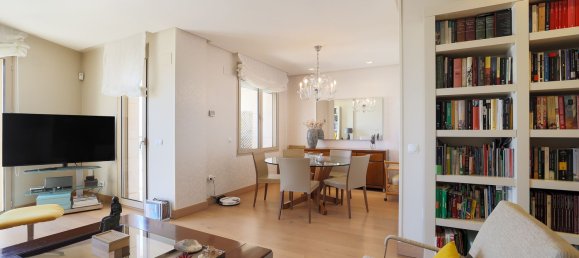 4 bedrooms Apartment in Malaga, Spain No. 135885 20