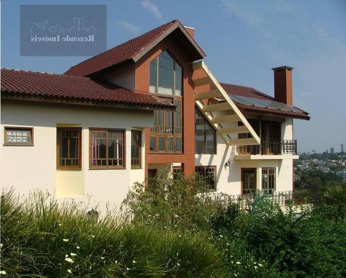 Casa de 3 dormitorios en Curitiba, Brazil No. 496634