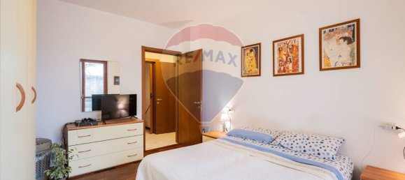 1 bedroom Apartment in Langhirano, Italy No. 56689 16