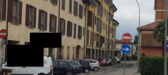 3 rooms Apartment in Roncello, Italy No. 7752 5