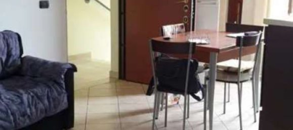 3 rooms Apartment in Roncello, Italy No. 7752 4