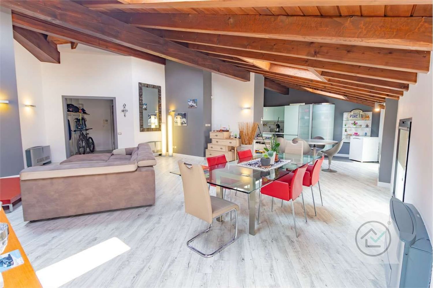 4 rooms Penthouse in Varese, Italy No. 283256