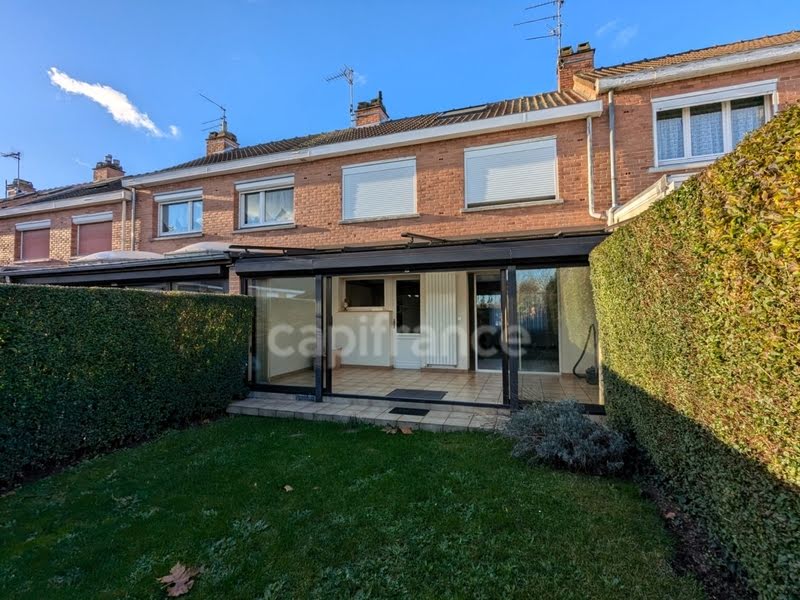 Casa de 4 dormitorios en Neuville-en-Ferrain, France No. 159909