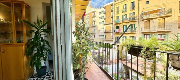 Apartamento de 5 dormitorios en Eixample, Spain No. 74578 4