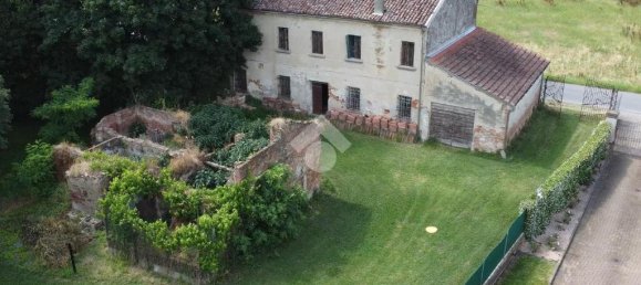 2 chambres Villa à Gonzaga, Italy No. 324761 8