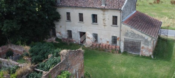 2 chambres Villa à Gonzaga, Italy No. 324761 18