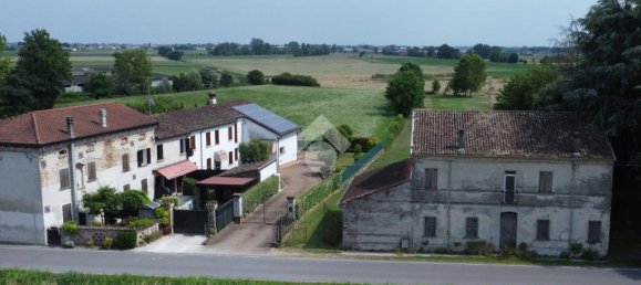 2 chambres Villa à Gonzaga, Italy No. 324761 15