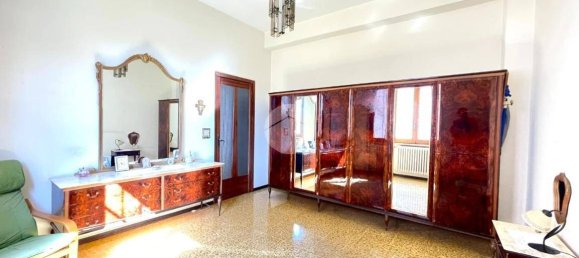 3 bedrooms Villa in Brescia, Italy No. 13442 46
