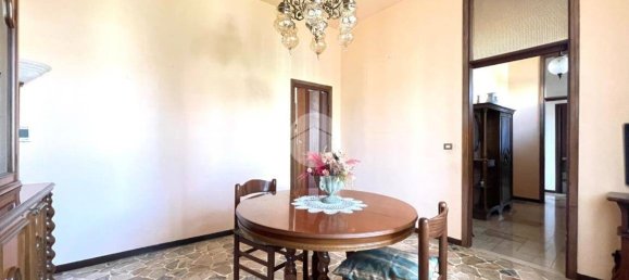 3 bedrooms Villa in Brescia, Italy No. 13442 16