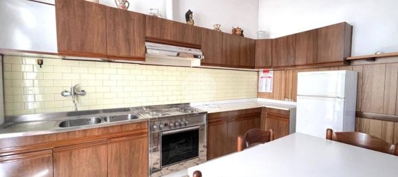 3 bedrooms Villa in Brescia, Italy No. 13442 24