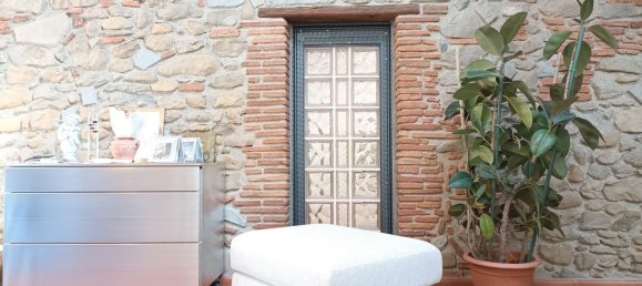 Дом с 4 комнатами в Монтелупо Фьорентино, Италия № 49581 23