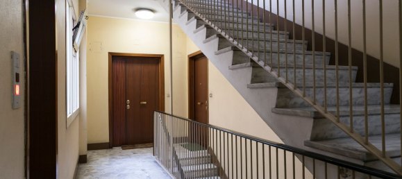 4 rooms Apartment in Rome, Italy No. 199240 10