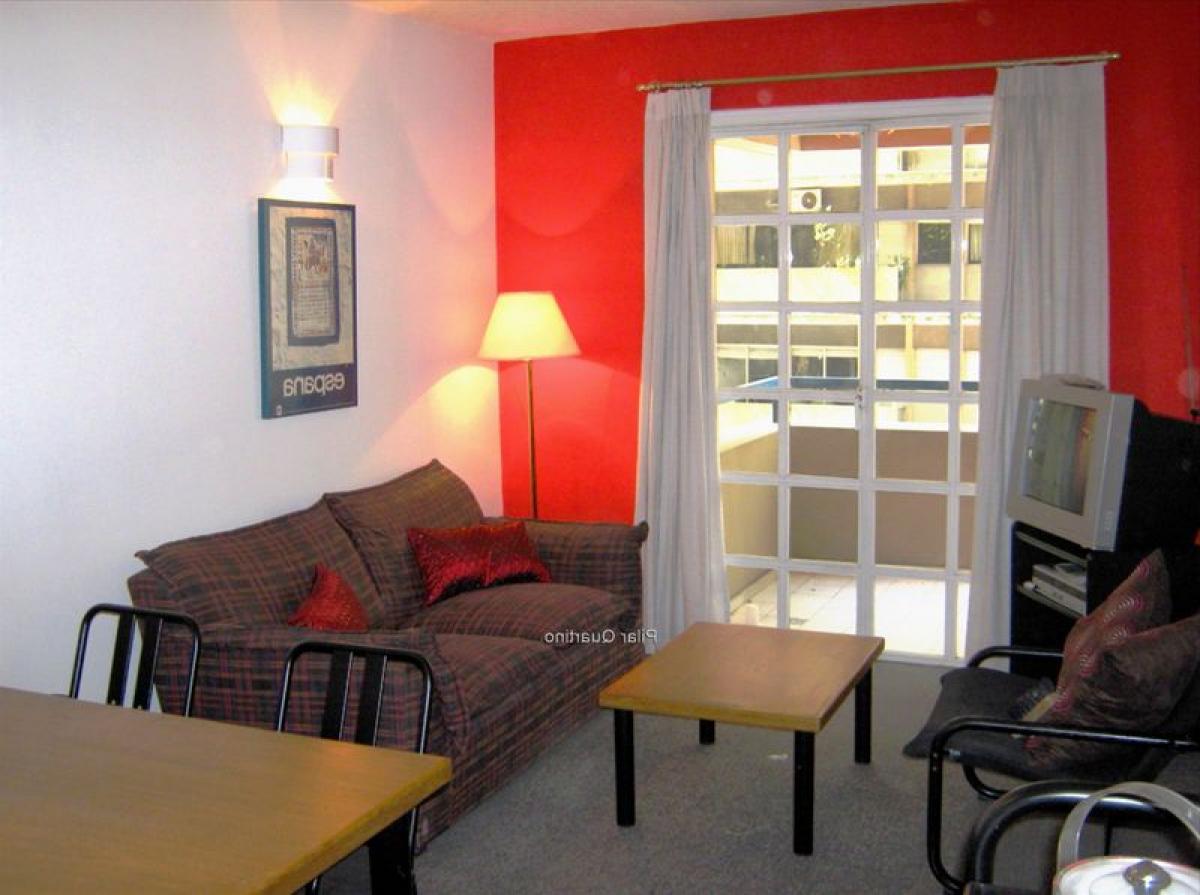 2 bedrooms Apartment in Montevideo, Uruguay No. 4627