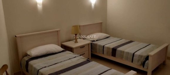 3 bedrooms Apartment in Marsalforn, Malta No. 5481 14