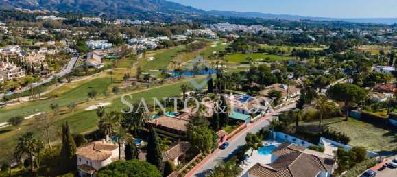 4 bedrooms Villa in Marbella, Spain No. 30596 15