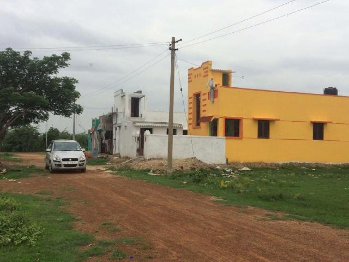 2 bedrooms House in Chennai, India No. 42403