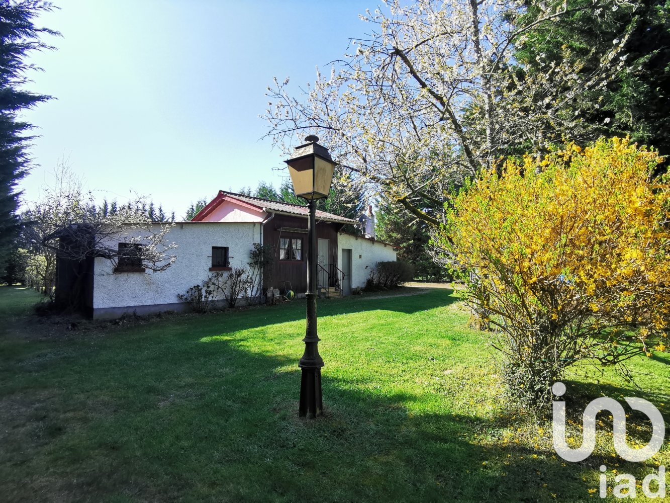 Casa de 3 divisões em Montereau, France N.º 44976